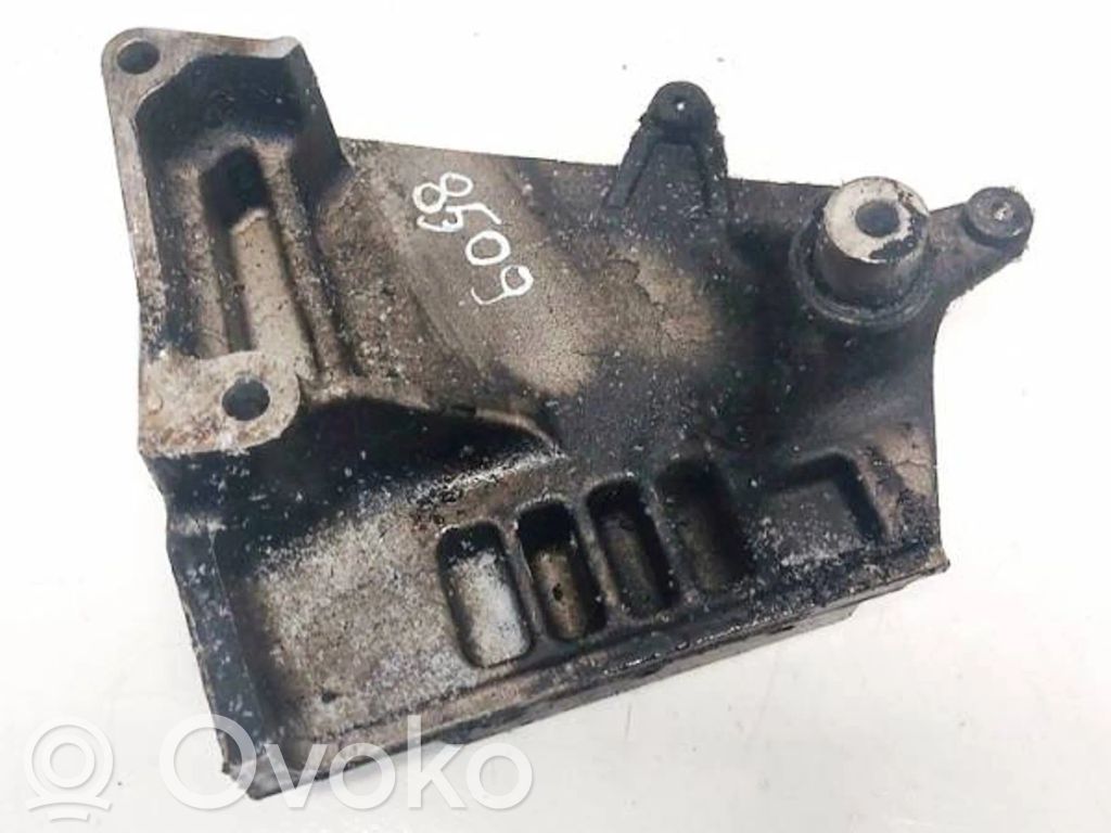 Engine mounting bracket   96440352,96440352,96440352