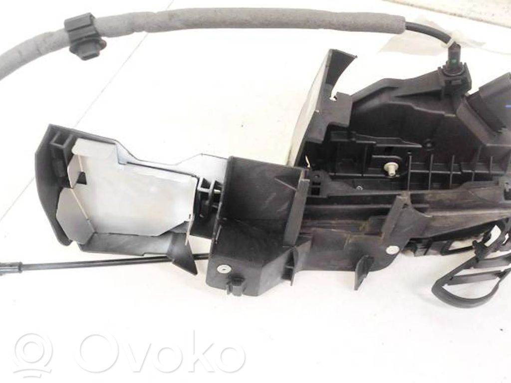 Ford Focus Front door lock 