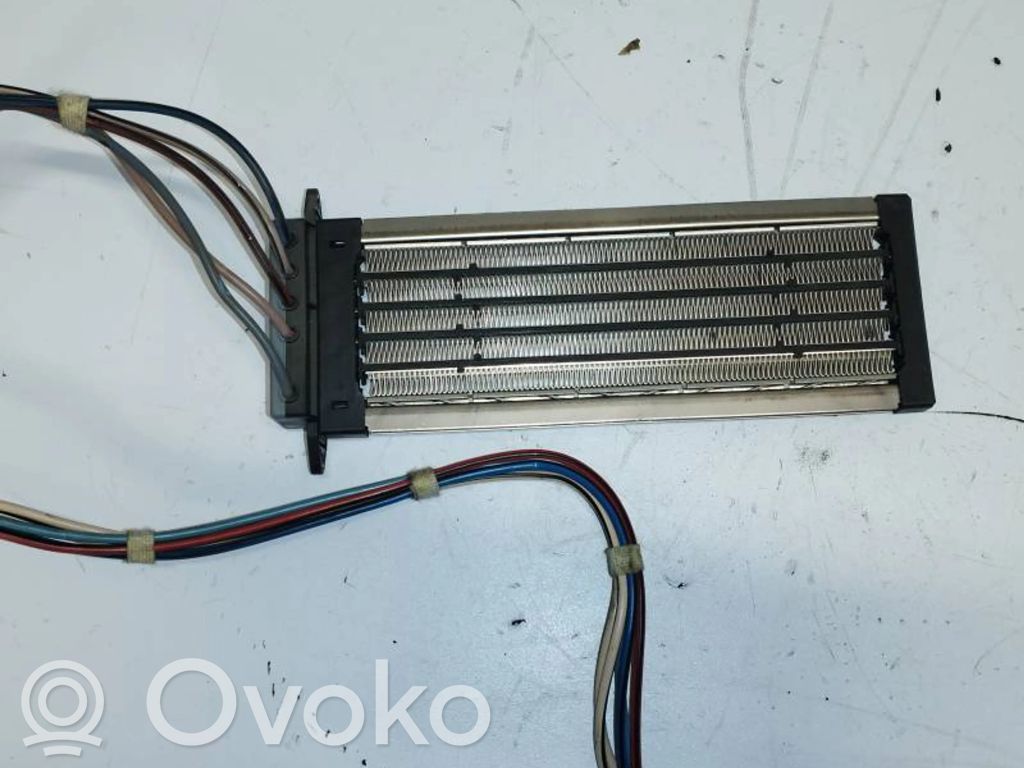 Toyota Avensis T270 Radiateur électrique de chauffage auxiliaire