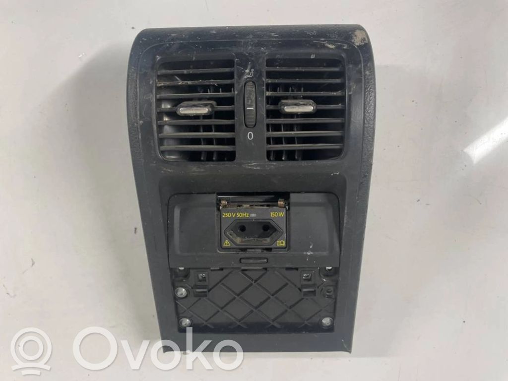 Volkswagen PASSAT B6 Rejilla de ventilación central del panel 