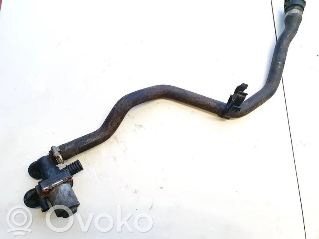 BMW X3 E83 Supapă control încălzitor lichid răcire 