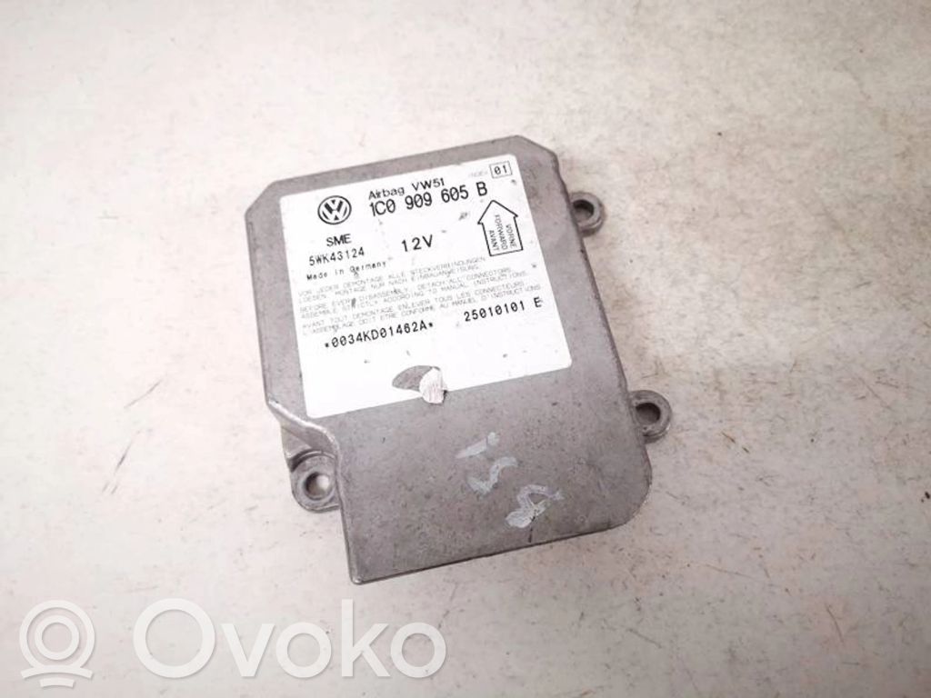 Volkswagen PASSAT B5.5 Centralina/modulo airbag