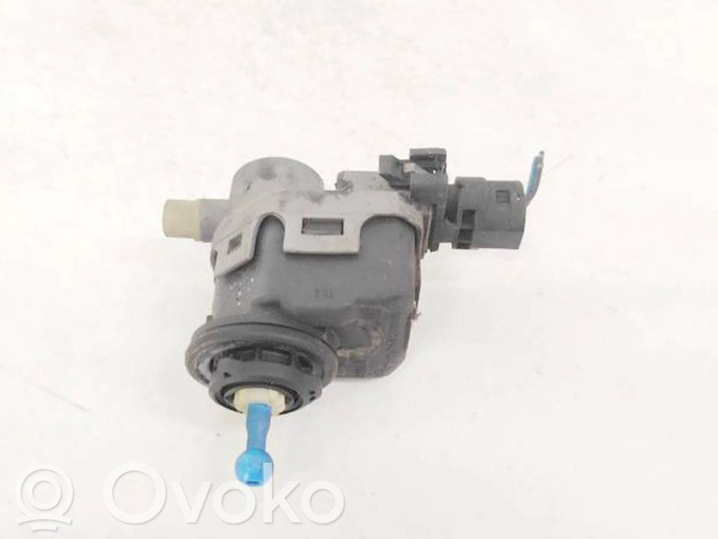 Nissan Primera Motorino di regolazione assetto fari