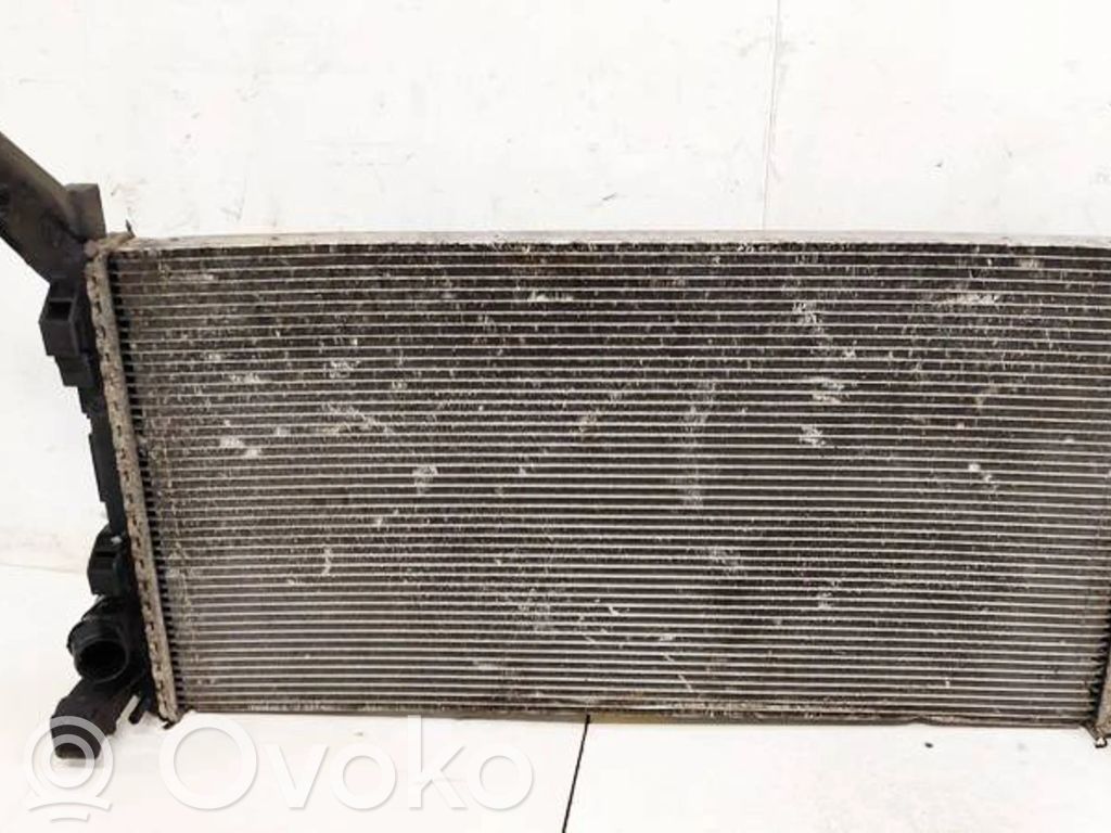 Renault Laguna III Radiator lichid răcire 
