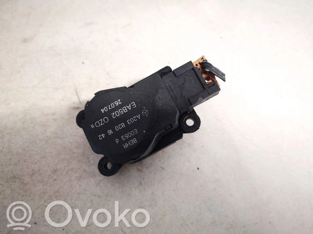 Mercedes-Benz C W203 Motor/actuator clapetă aer 