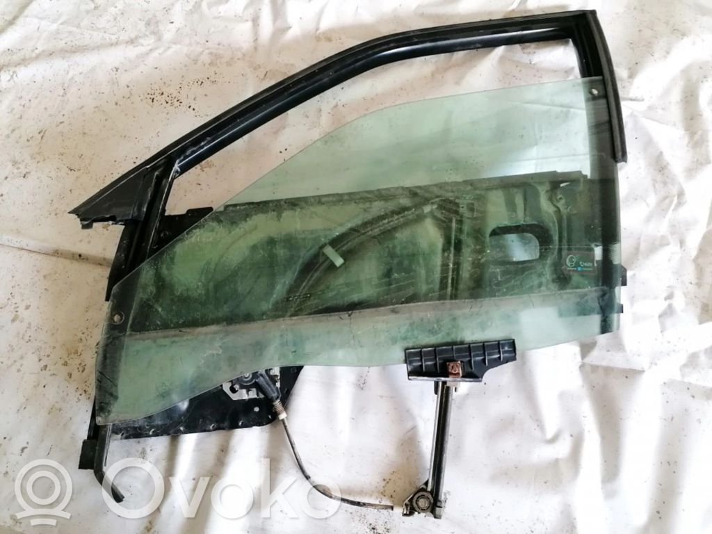 Audi 80 90 S2 B4 Geam ușă față patru uși 