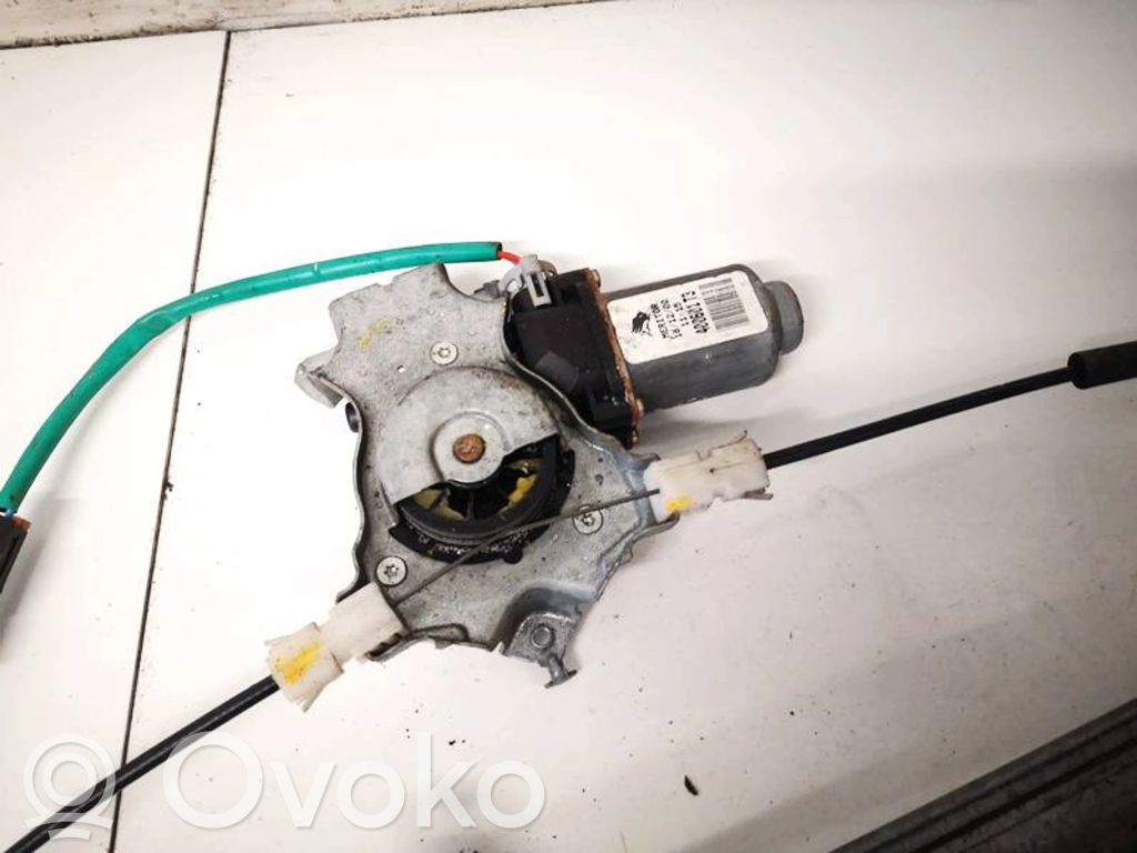Nissan Almera Tino Motor del regulador de la ventanilla de la puerta delantera