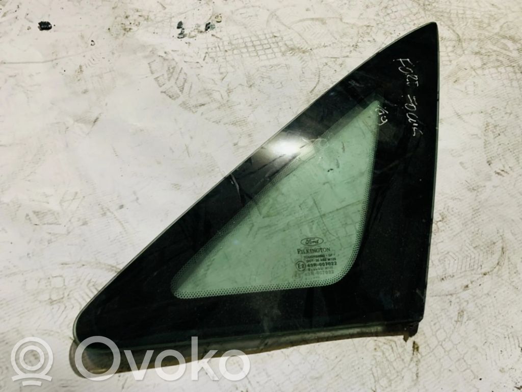Rear side window