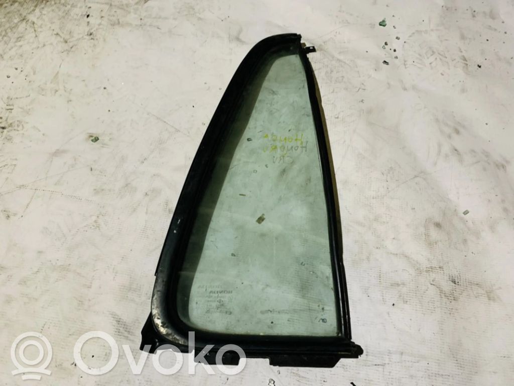 Ventanilla de ventilación de la puerta trasera