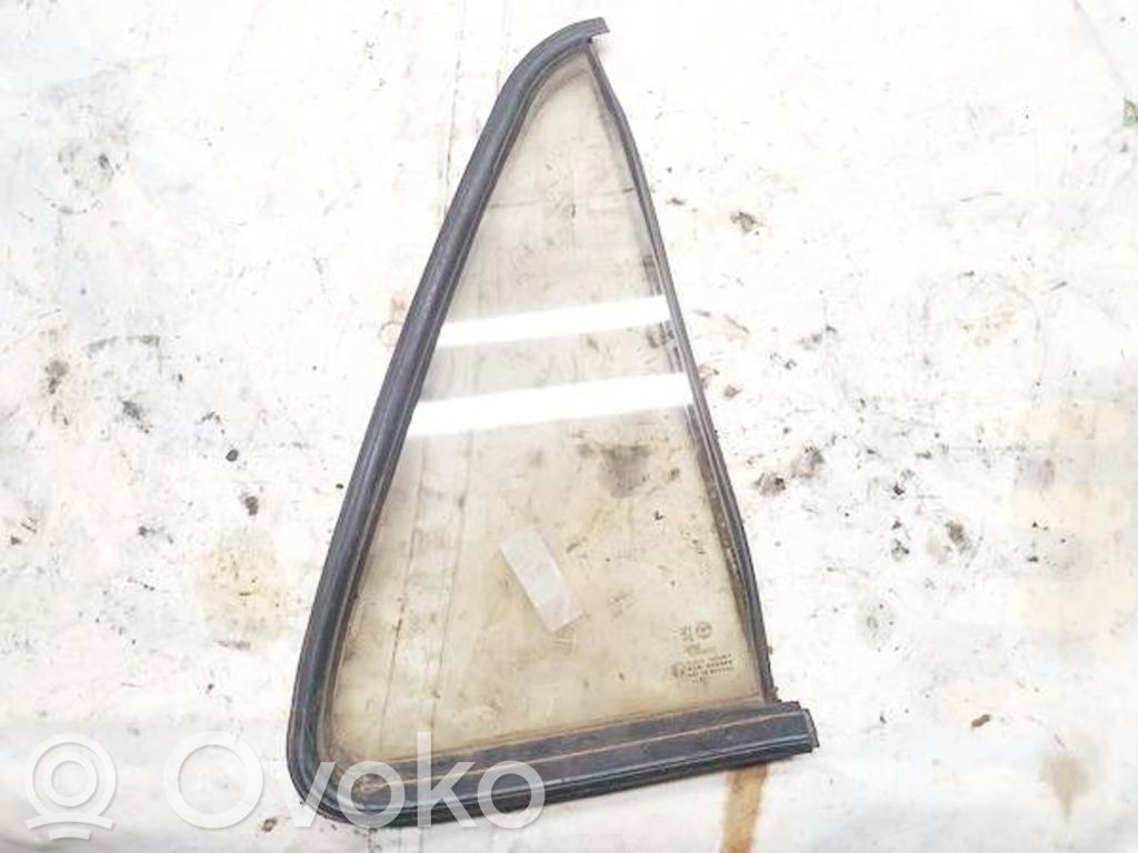 Ventanilla de ventilación de la puerta trasera   DOT39M43AS2,DOT39M43AS2,DOT39M43AS2