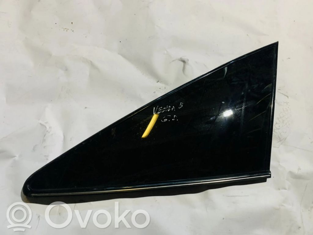 Rear side window