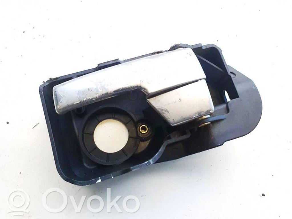 Ford Mondeo Mk III Manecilla interna puerta delantera 