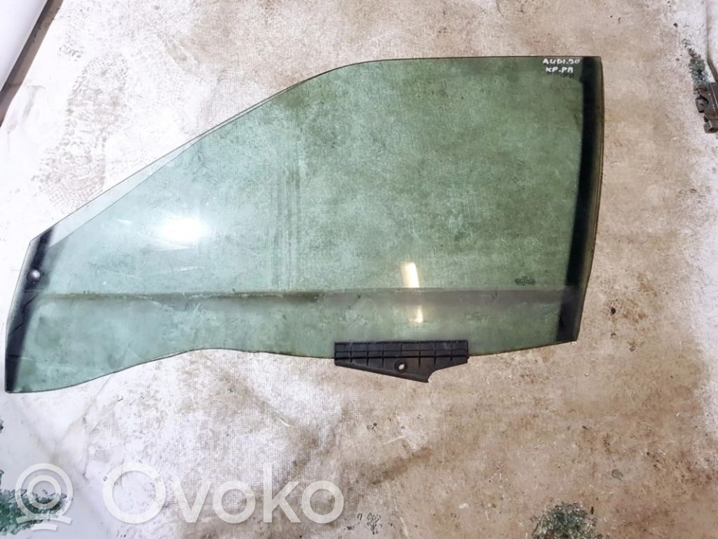 Etuoven ikkunalasi, neliovinen malli