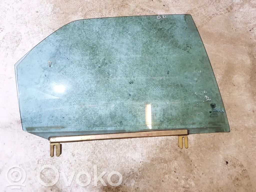 Takaoven ikkunalasi