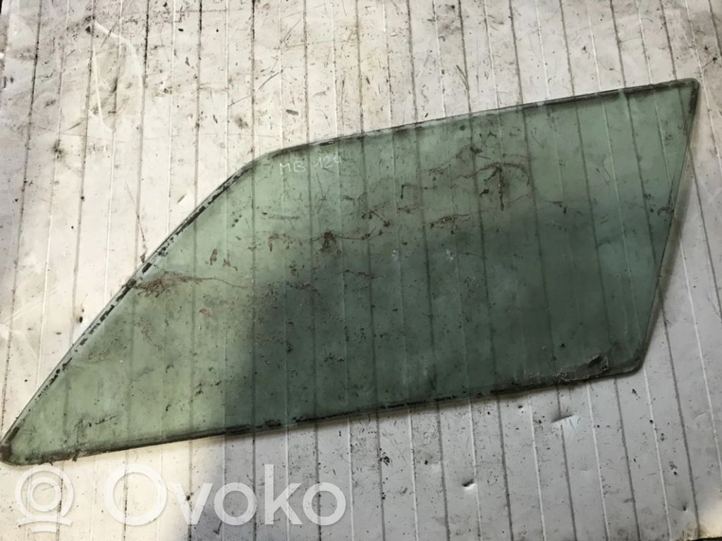 Szyba karoseryjna tylna