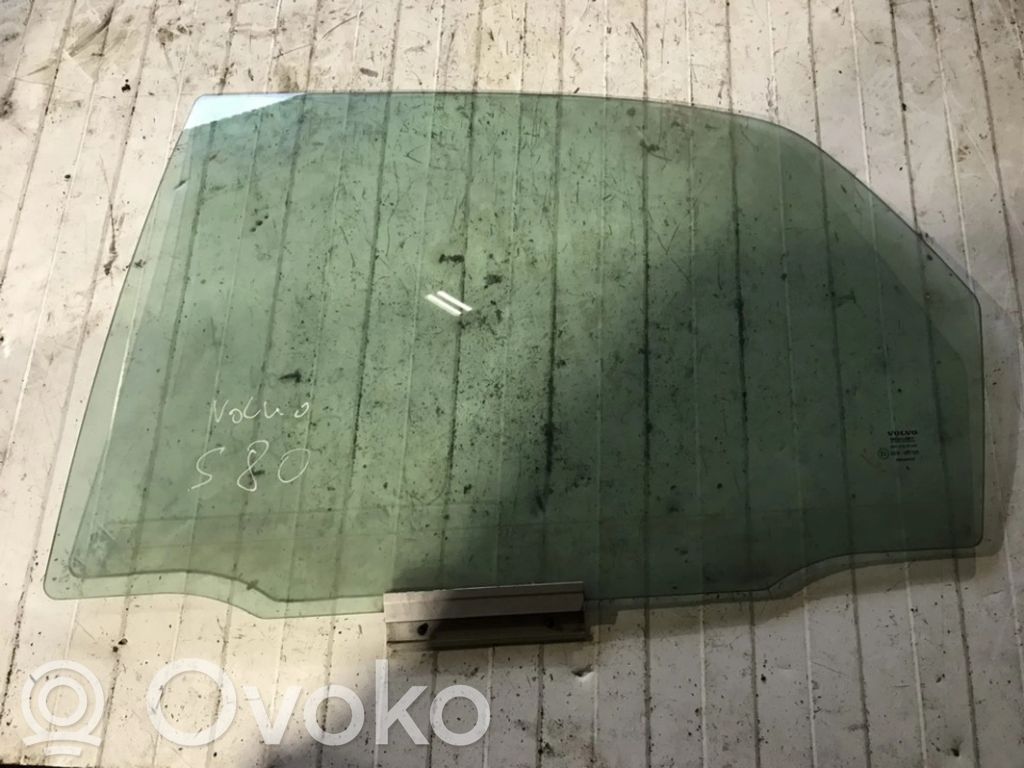 Takaoven ikkunalasi