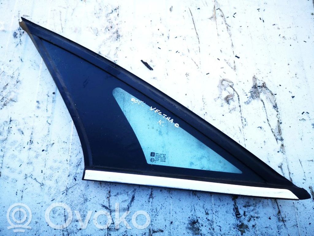 Rear side window