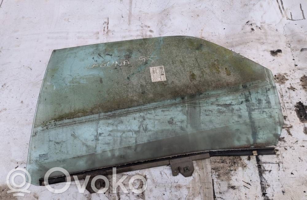 Renault Laguna I Vitre de fenêtre porte arrière
