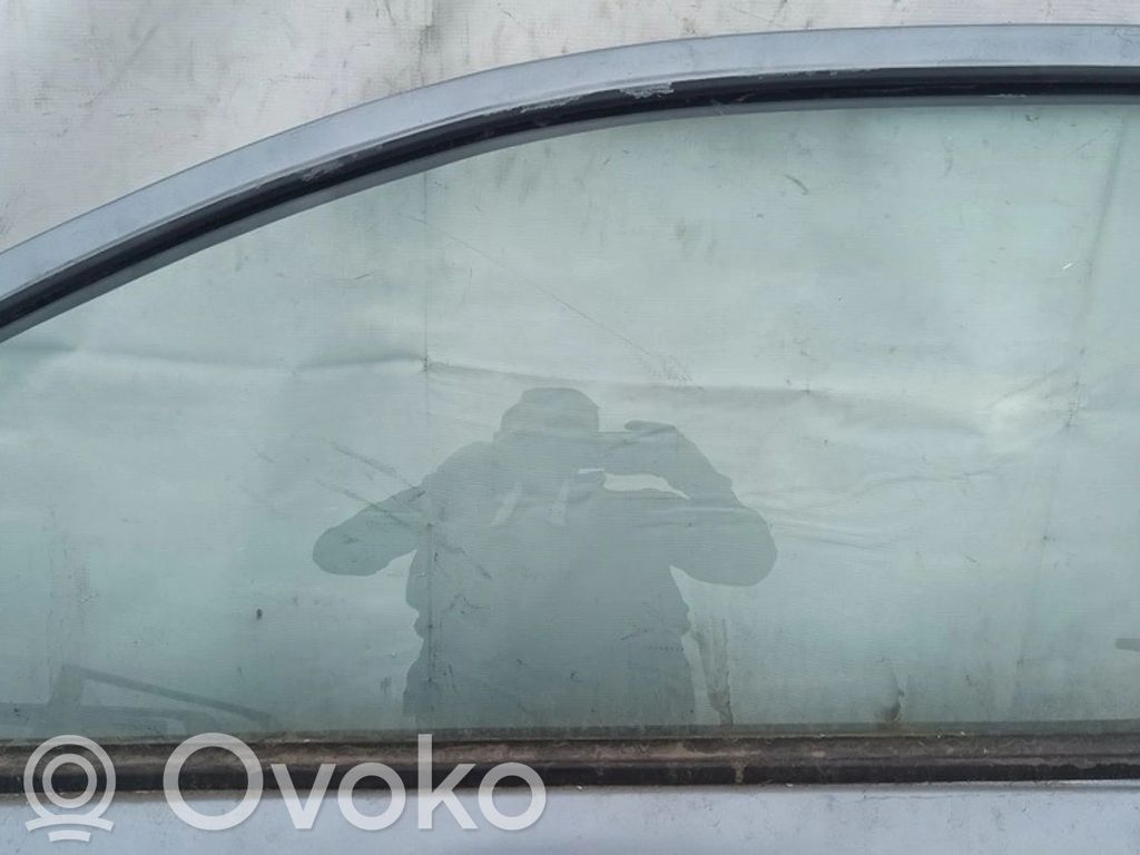 Opel Corsa C Szyba drzwi przednich 