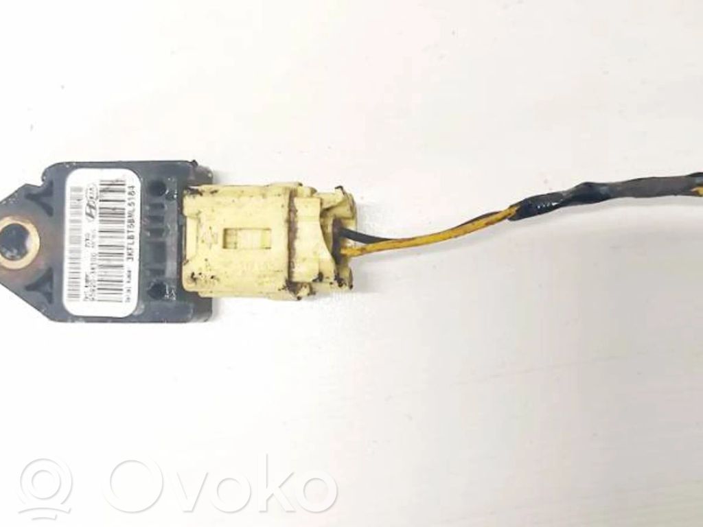 KIA Rio Senzor impact/declanșare airbag 