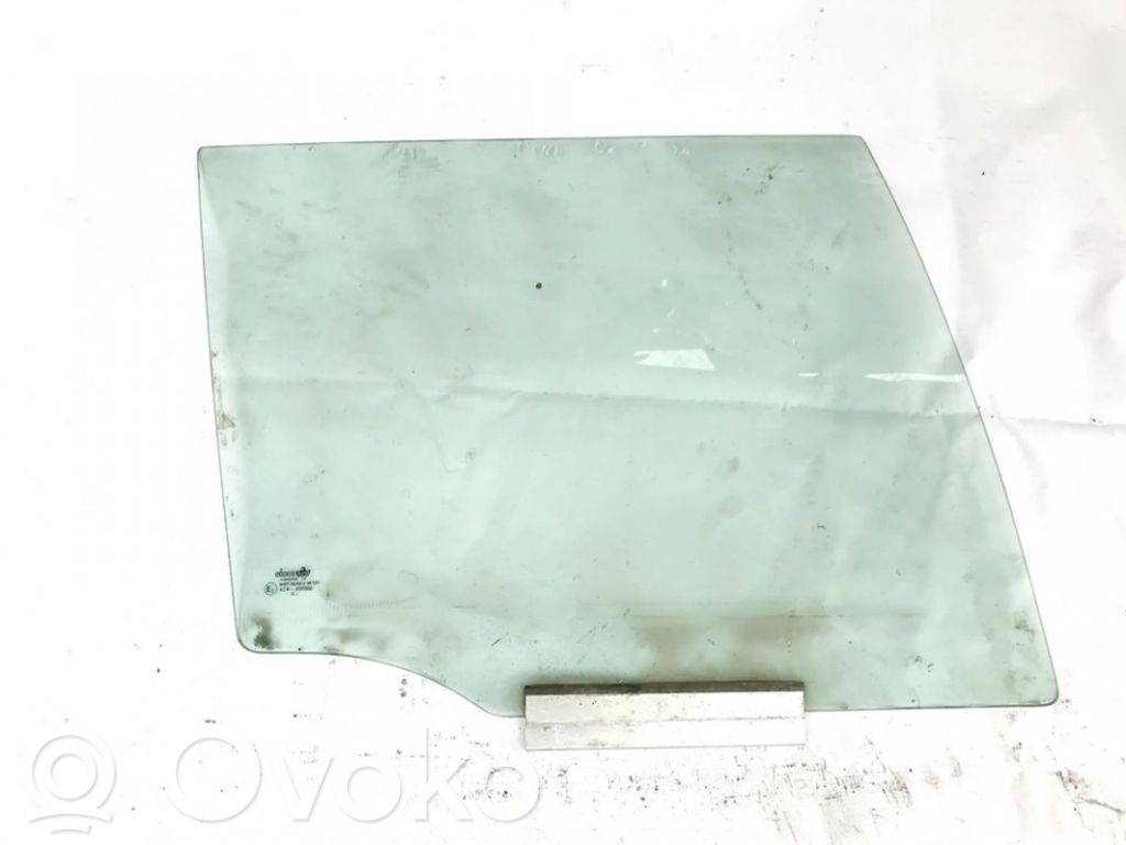 Fenster Scheibe Tür hinten