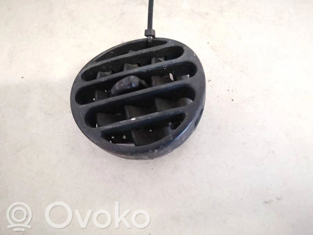 Opel Movano A Rejilla de ventilación central del panel 