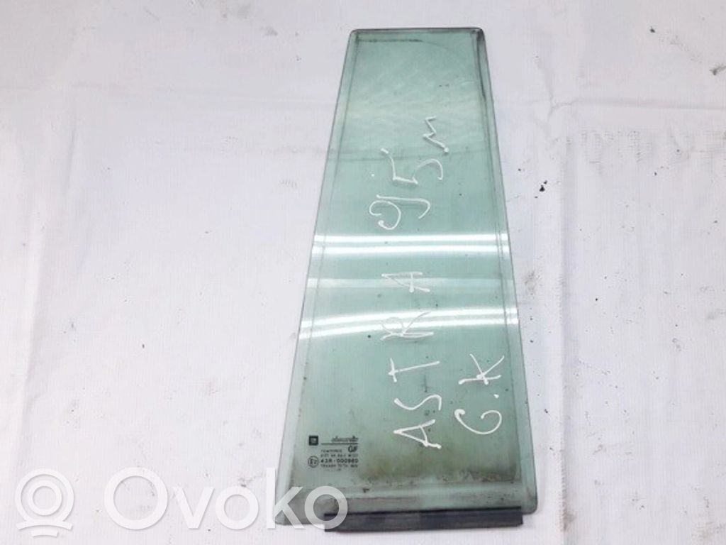 Ventanilla de ventilación de la puerta trasera