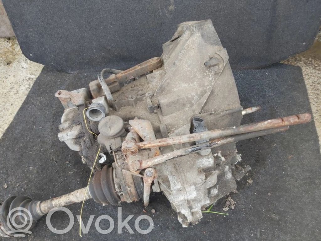 Lancia Delta Scatola del cambio manuale a 5 velocità 