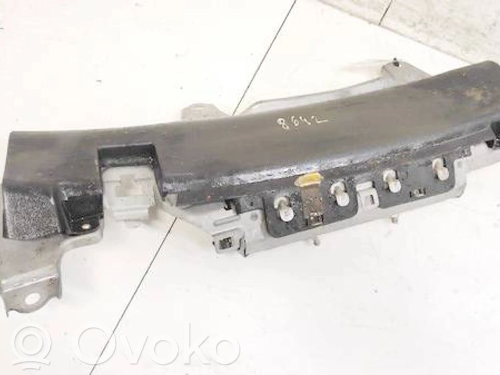 Lexus IS 220D-250-350 Airbag genoux