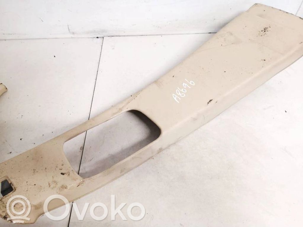 Subaru B9 Tribeca Otros repuestos del interior 