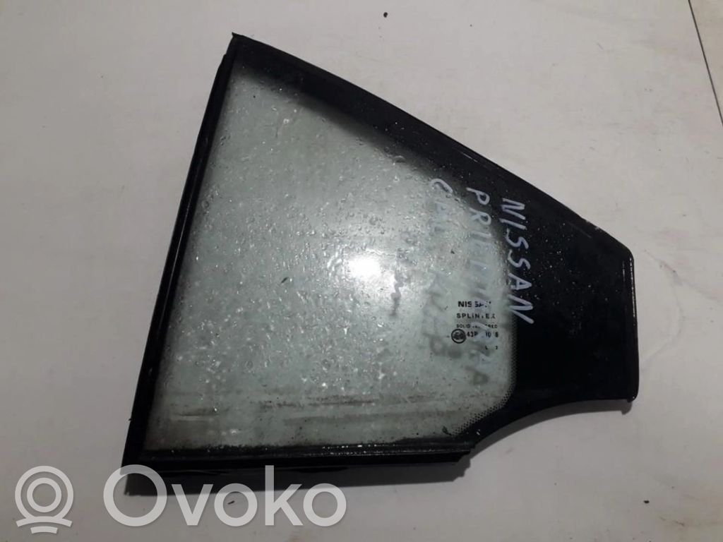 Nissan Primera Ventanilla de ventilación de la puerta trasera 