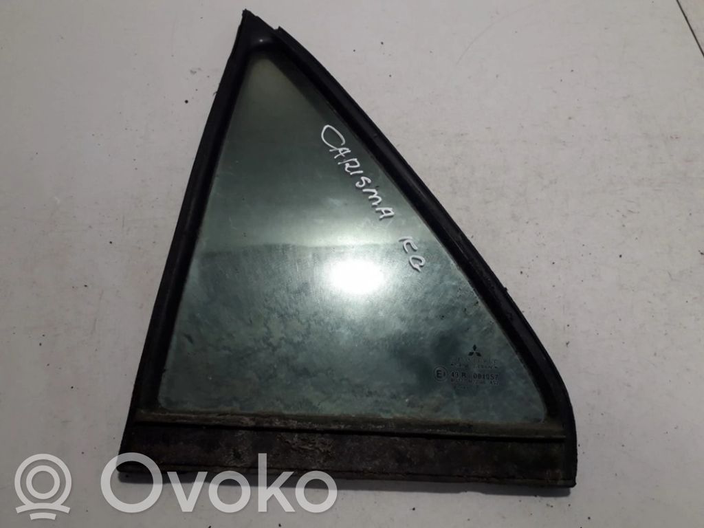 Mitsubishi Carisma Ventanilla de ventilación de la puerta trasera