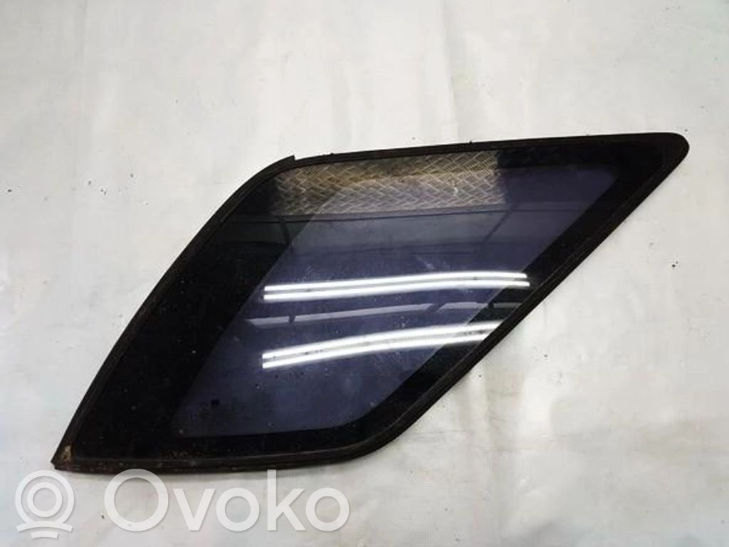 Rear side window