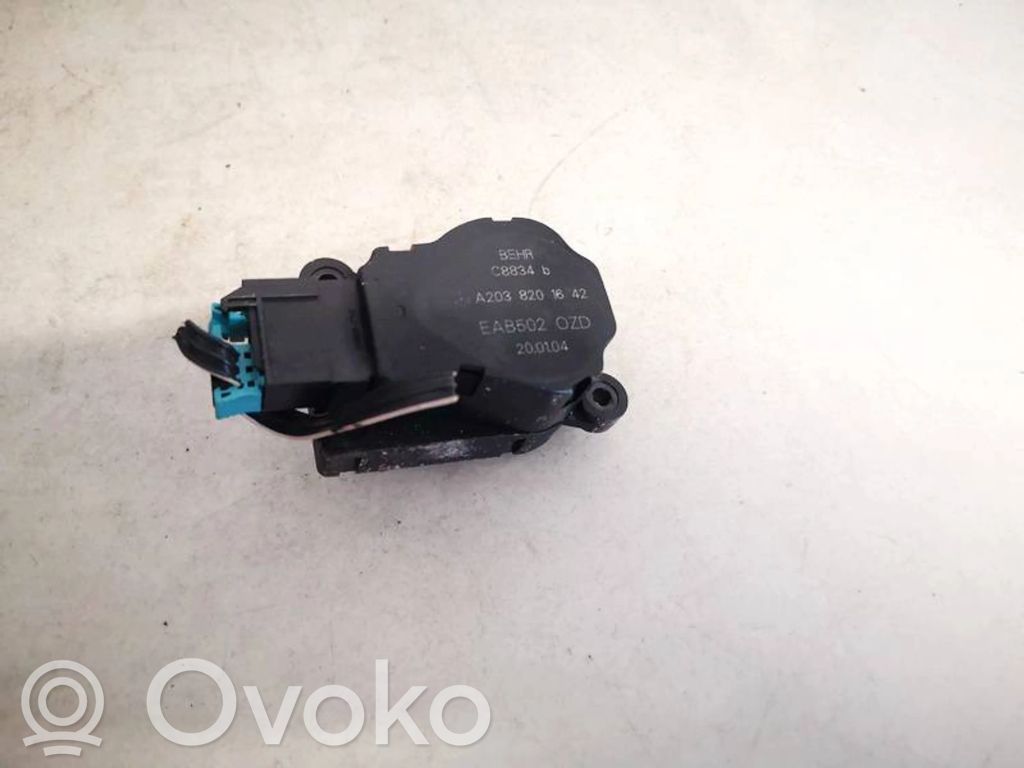 Mercedes-Benz E W211 Motor/actuator clapetă aer 