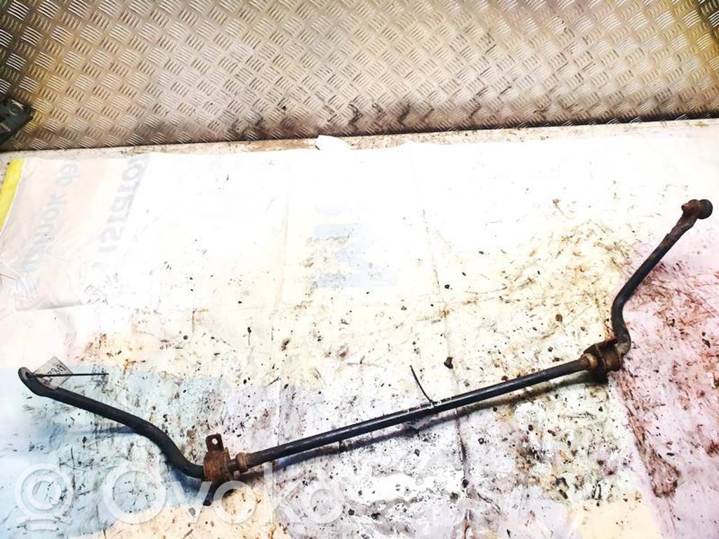 Barra estabilizadora delantera