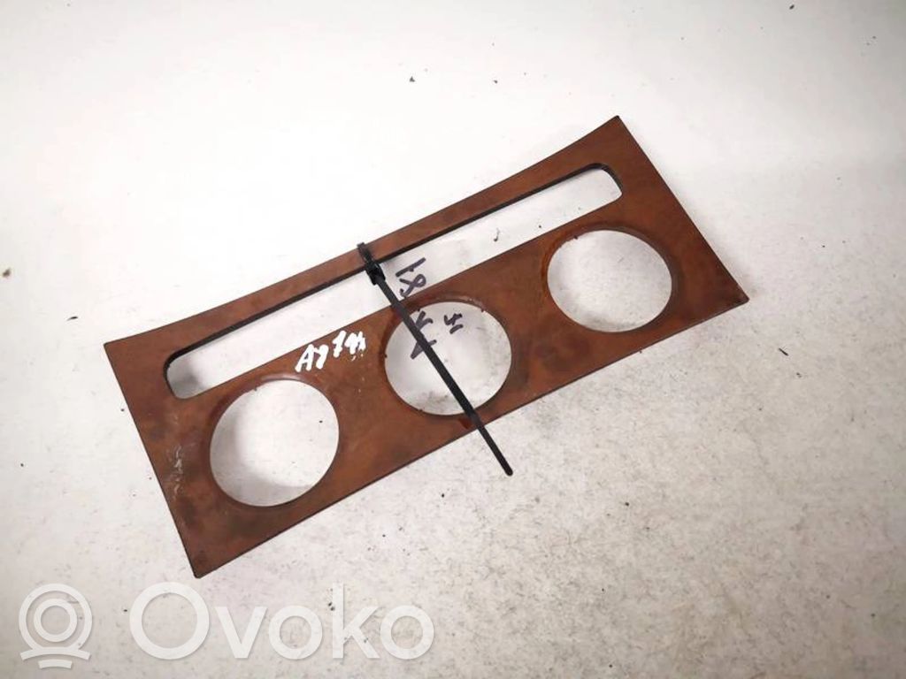 Volkswagen PASSAT B6 Alte piese de interior 