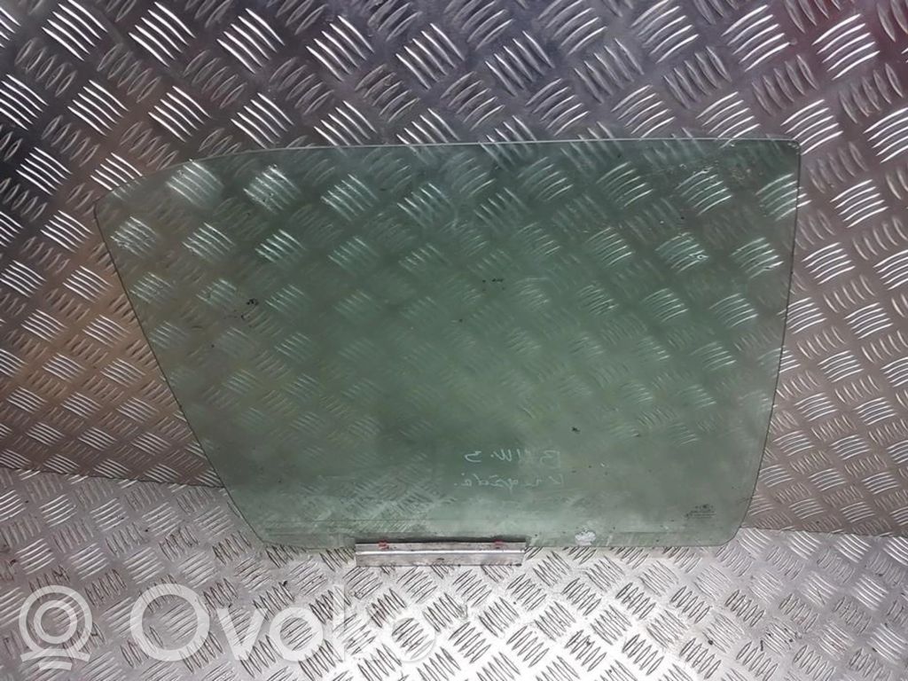 Takaoven ikkunalasi