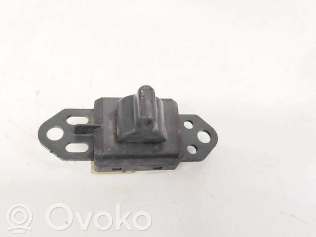Comutator comandă geamuri electrice   04685727AB,04685727AB