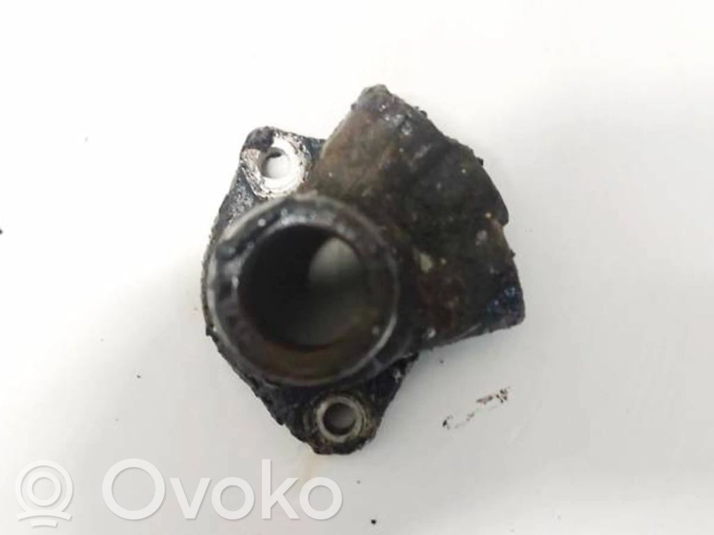 Volkswagen PASSAT B4 Tubo flessibile del liquido di raffreddamento del motore