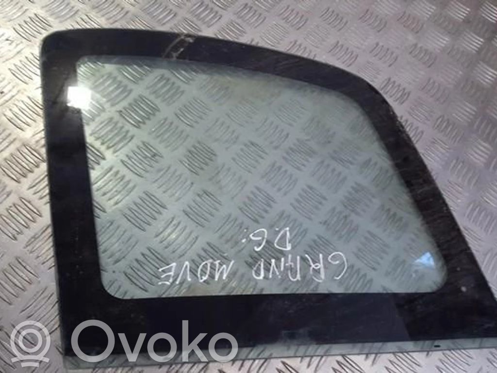Daihatsu Gran Move Geam lateral spate 