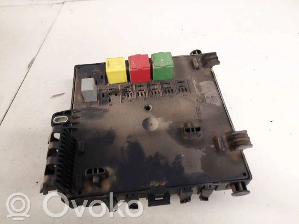 Opel Vectra C Set scatola dei fusibili 