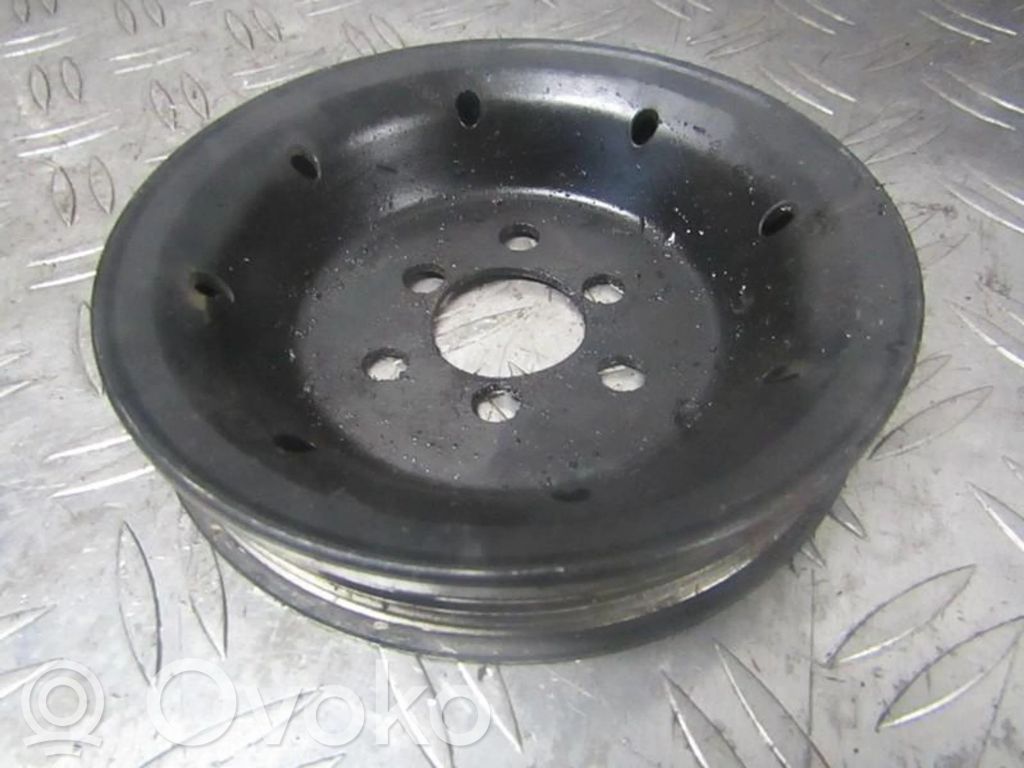 Ohjaustehostimen pumpun hihnapyörä   058145255C,058145255C