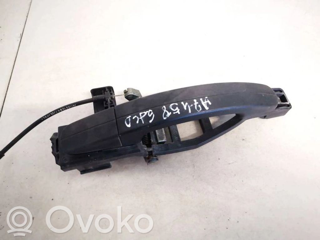 Ford Focus Manecilla externa puerta delantera 