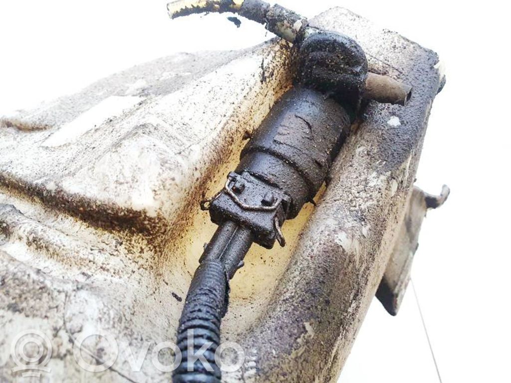Windscreen/windshield washer pump