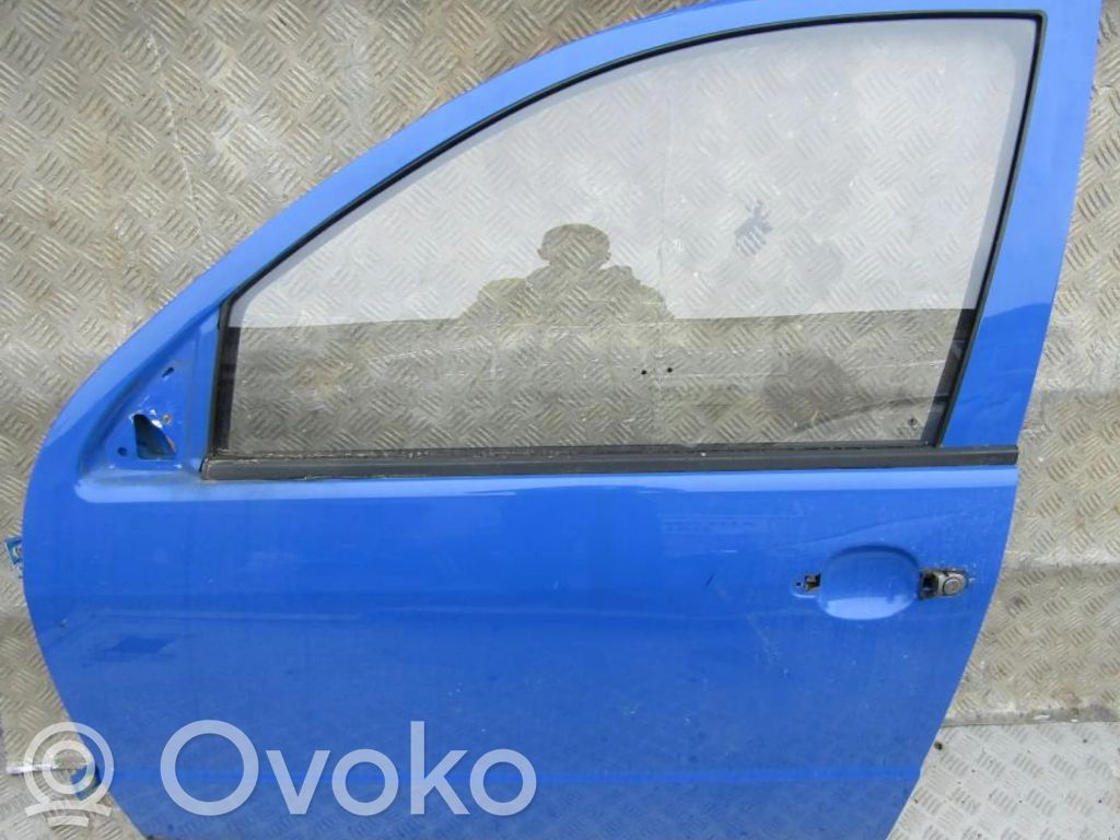 Etuovi   BLUE,BLUE