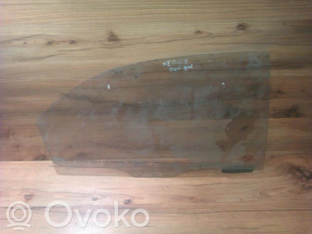 Takaoven ikkunalasi