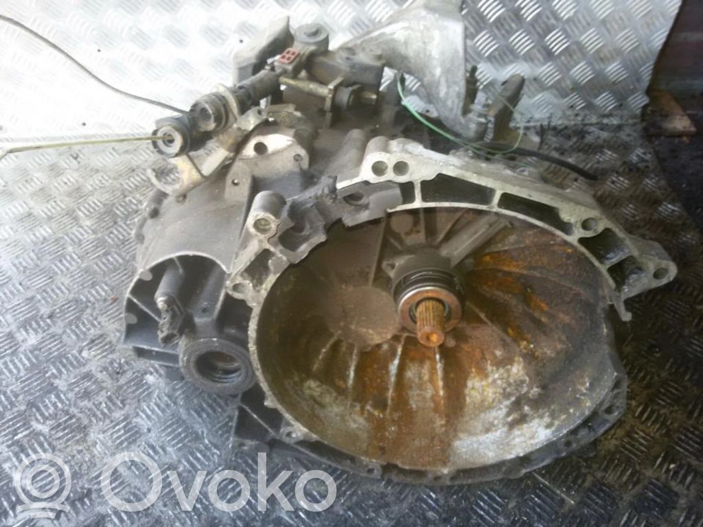 Ford Mondeo Mk III Cutie viteze manuală cu 5 trepte 