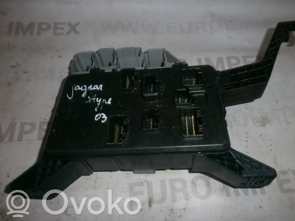 Jaguar X-Type Module confort 