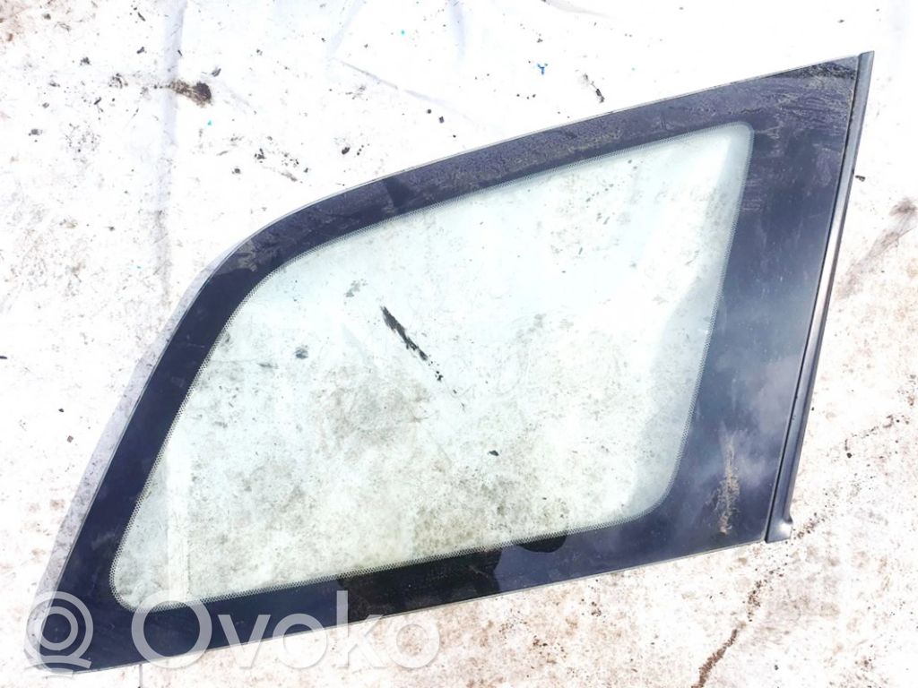 Rear side window