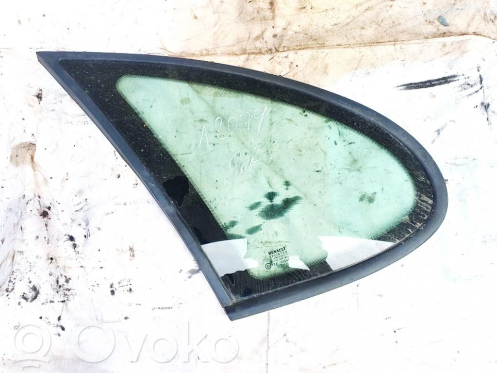 Rear side window
